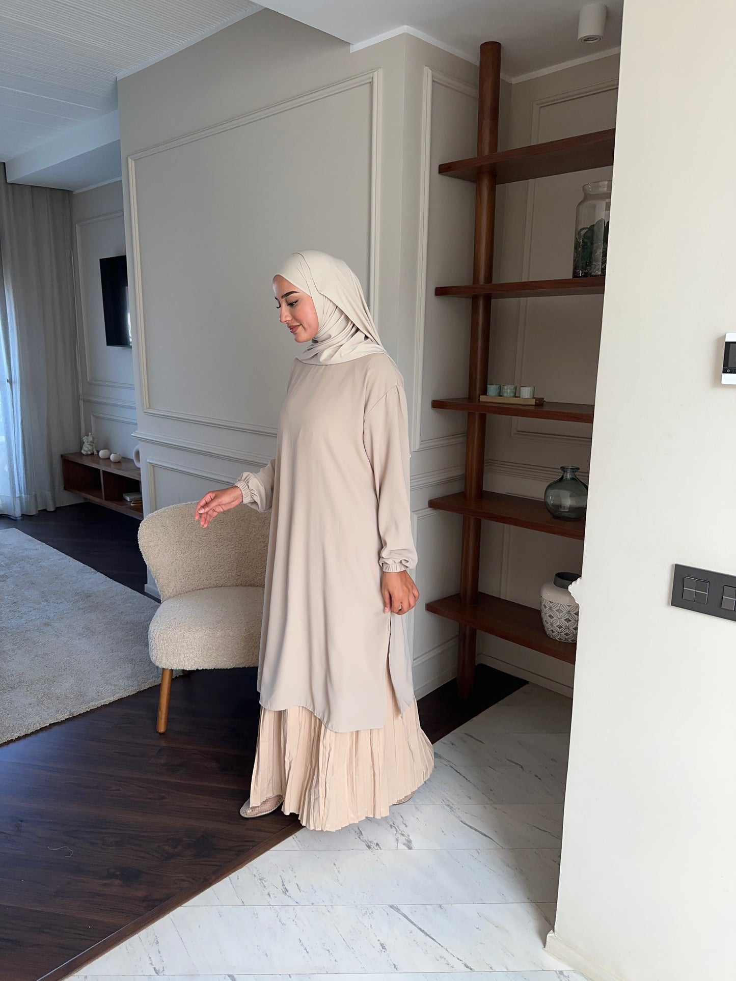 Ensemble Élégant – Fluidité et Raffinement au Quotidien