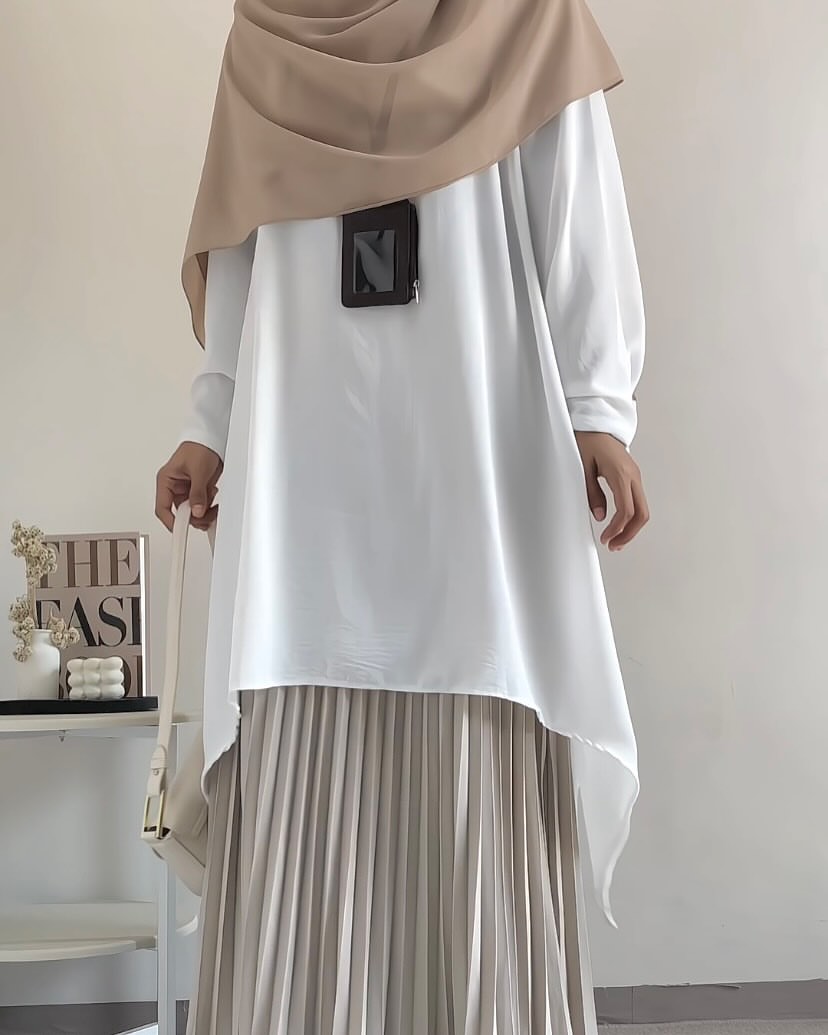 Ensemble « Safia » — Tunique asymétrique & Jupe plissée