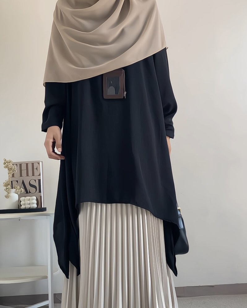 Ensemble « Safia » — Tunique asymétrique & Jupe plissée